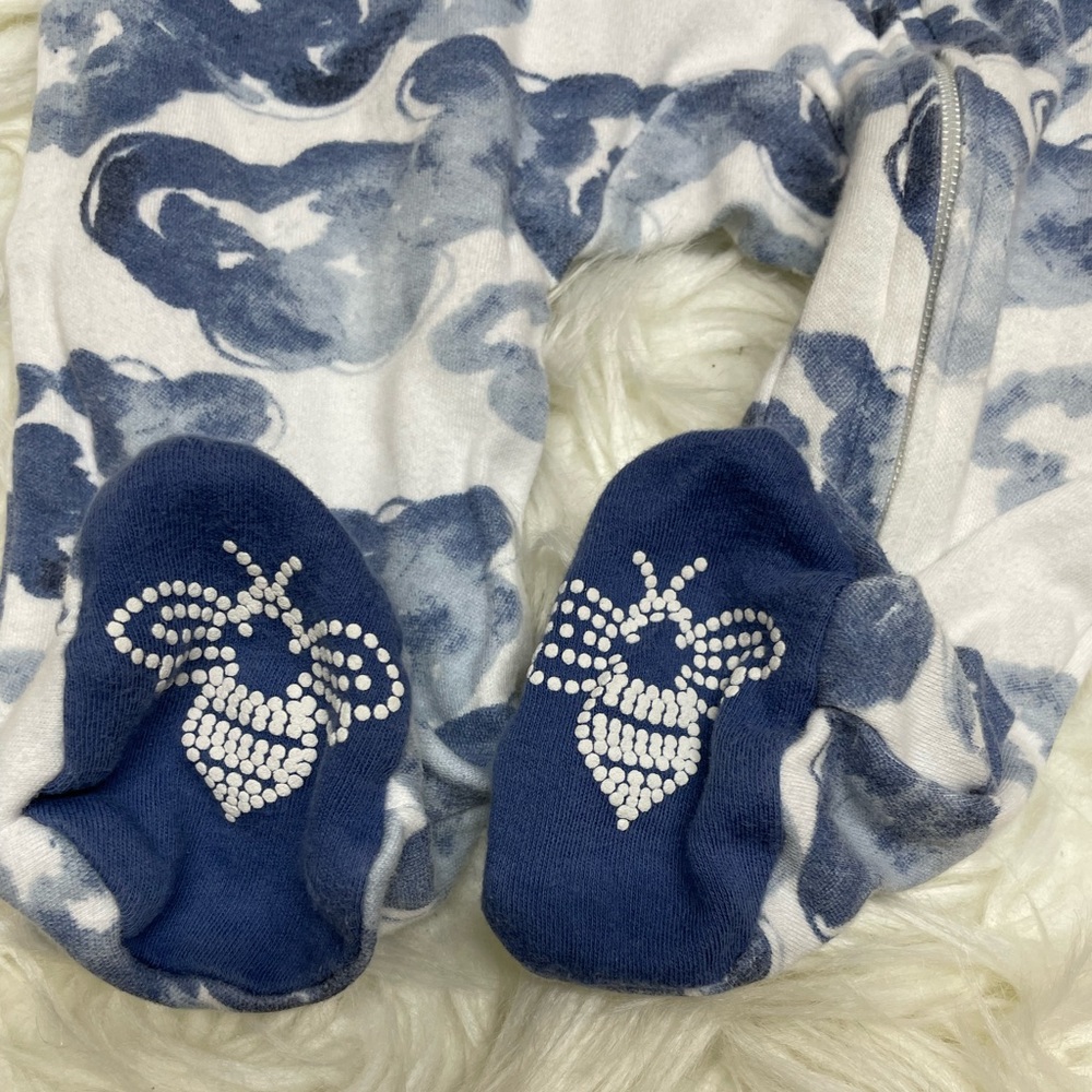 🎉BOGO🎉 Burt Bees Organic Cotton footed pajamas - Picture 2 of 4